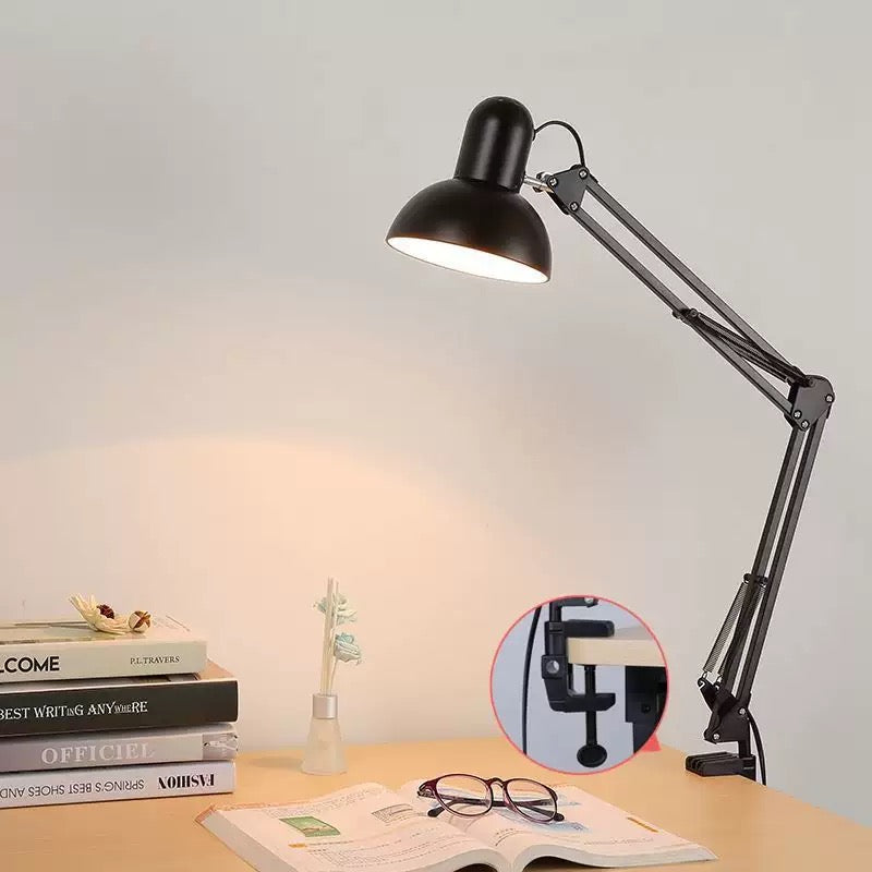 Table lamp with bulb