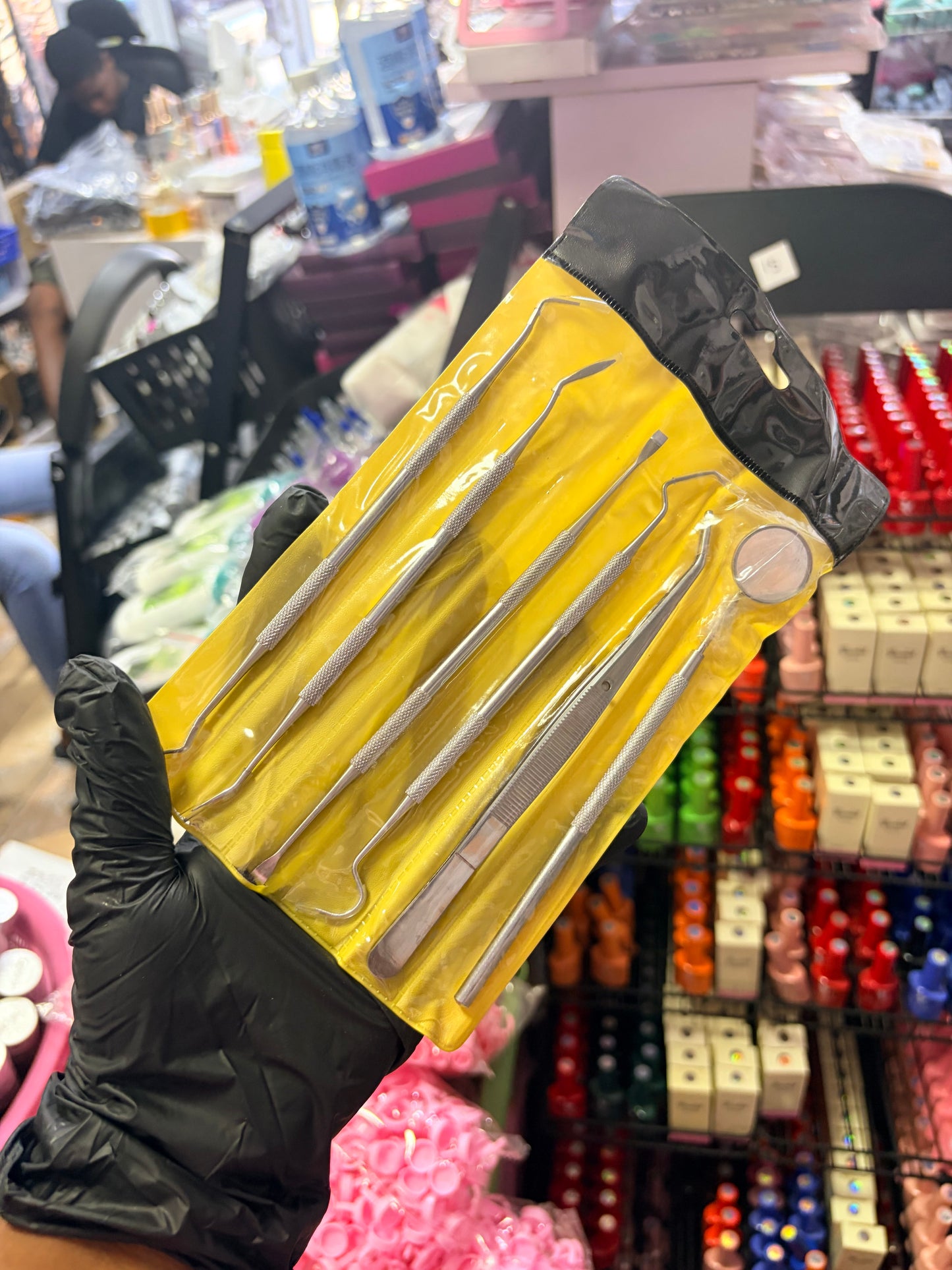 Tweezer set for braces