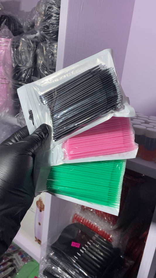 Micro swabs applicator