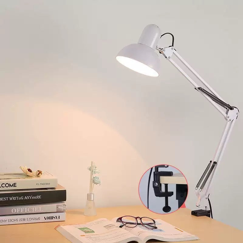 Table lamp with bulb