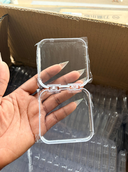 PRESS ON NAILS CASES