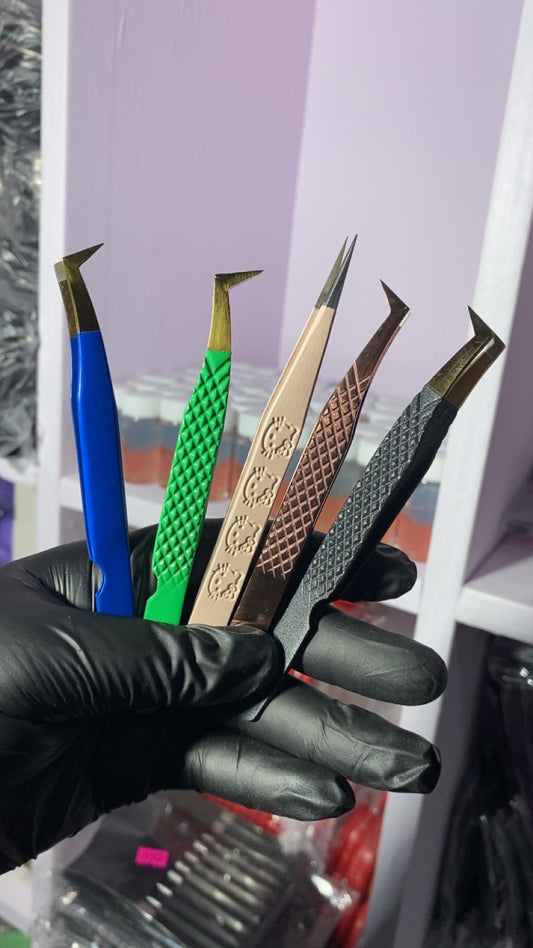 Fiber picking tweezer