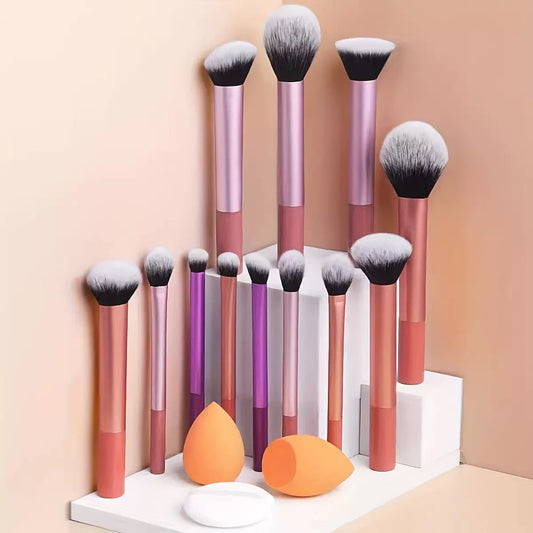 Makeup brush